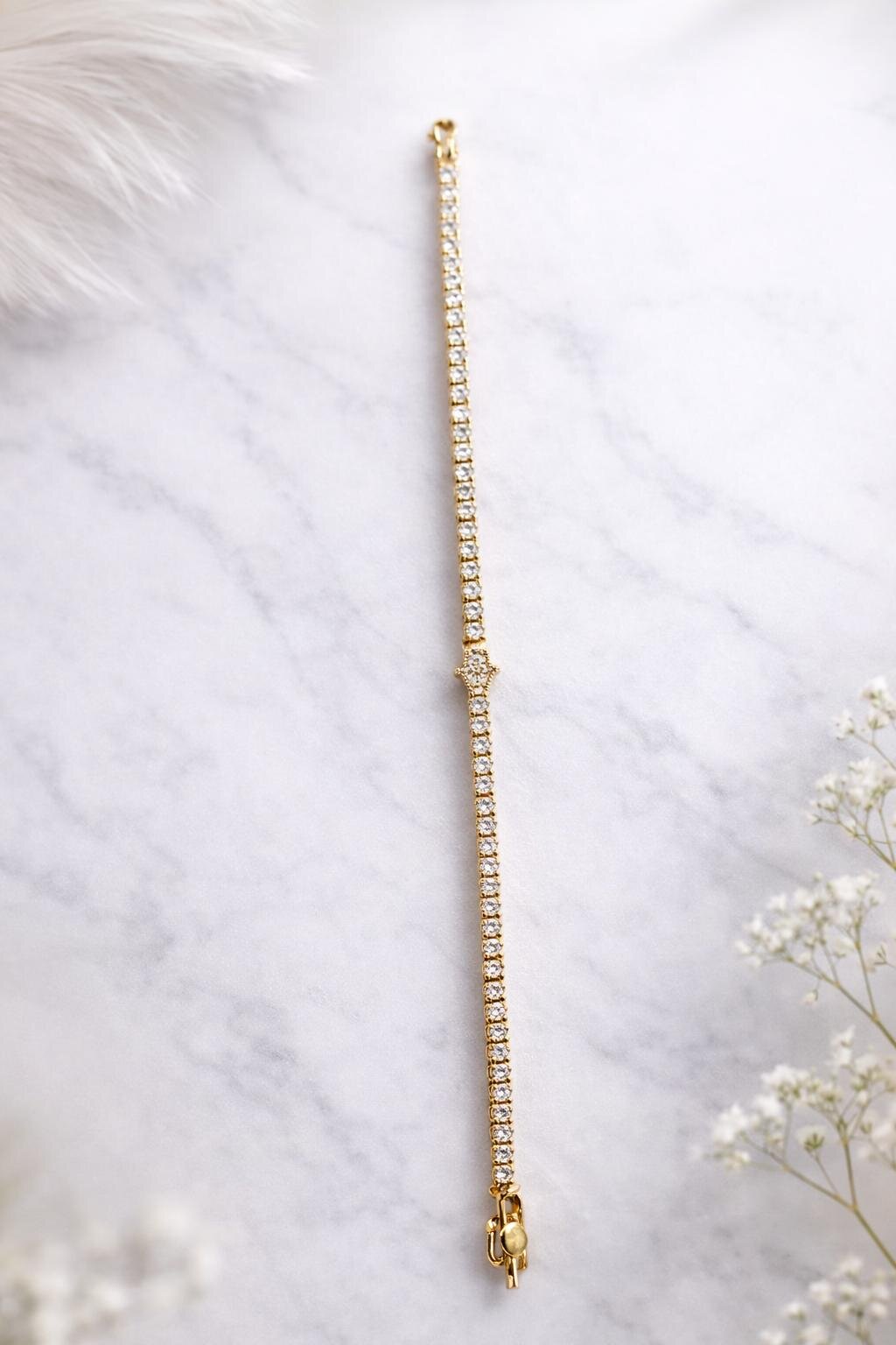 Fatma Ana Eli Detaylı Su Yolu Çelik Bileklik 22